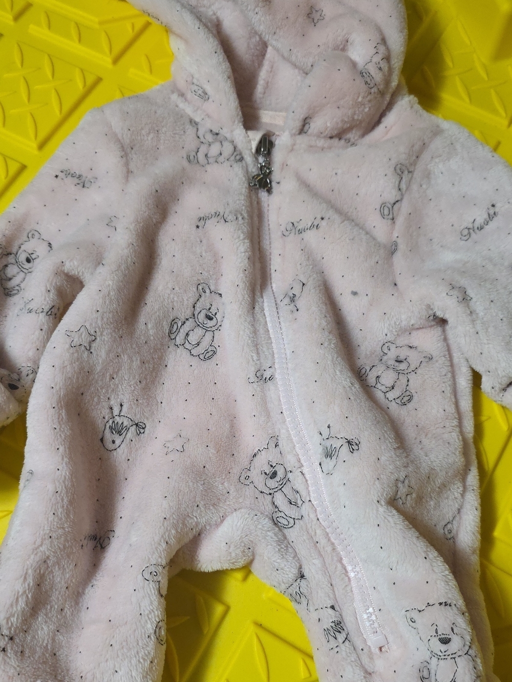 Baby Pink Plush Hooded One-Piece Romper with Bear Print
